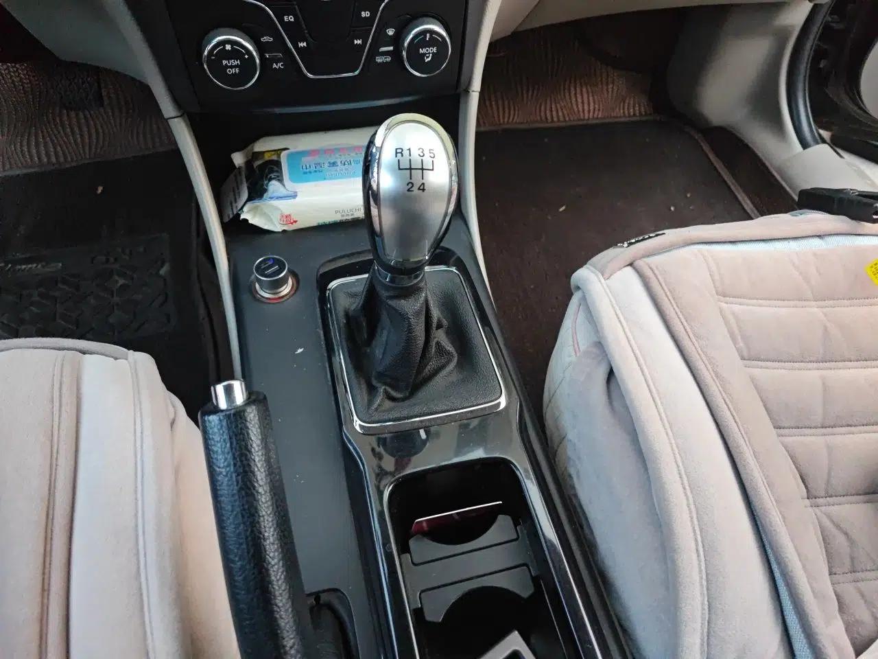 Bestune B50 2013 1.6L manual Comfort trim level — миниатюра 15