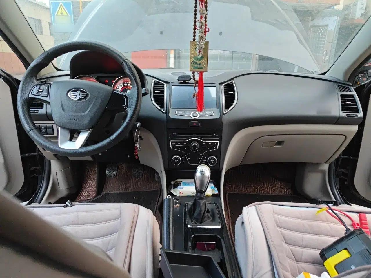 Bestune B50 2013 1.6L manual Comfort trim level — миниатюра 10