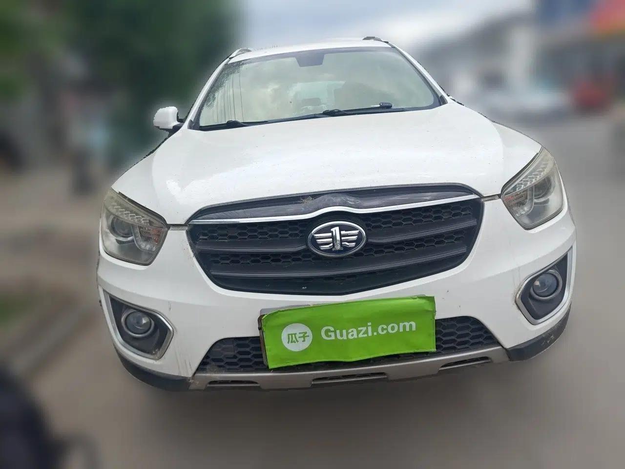 Bestune X80 2016 2.0L manual base trim — миниатюра 2