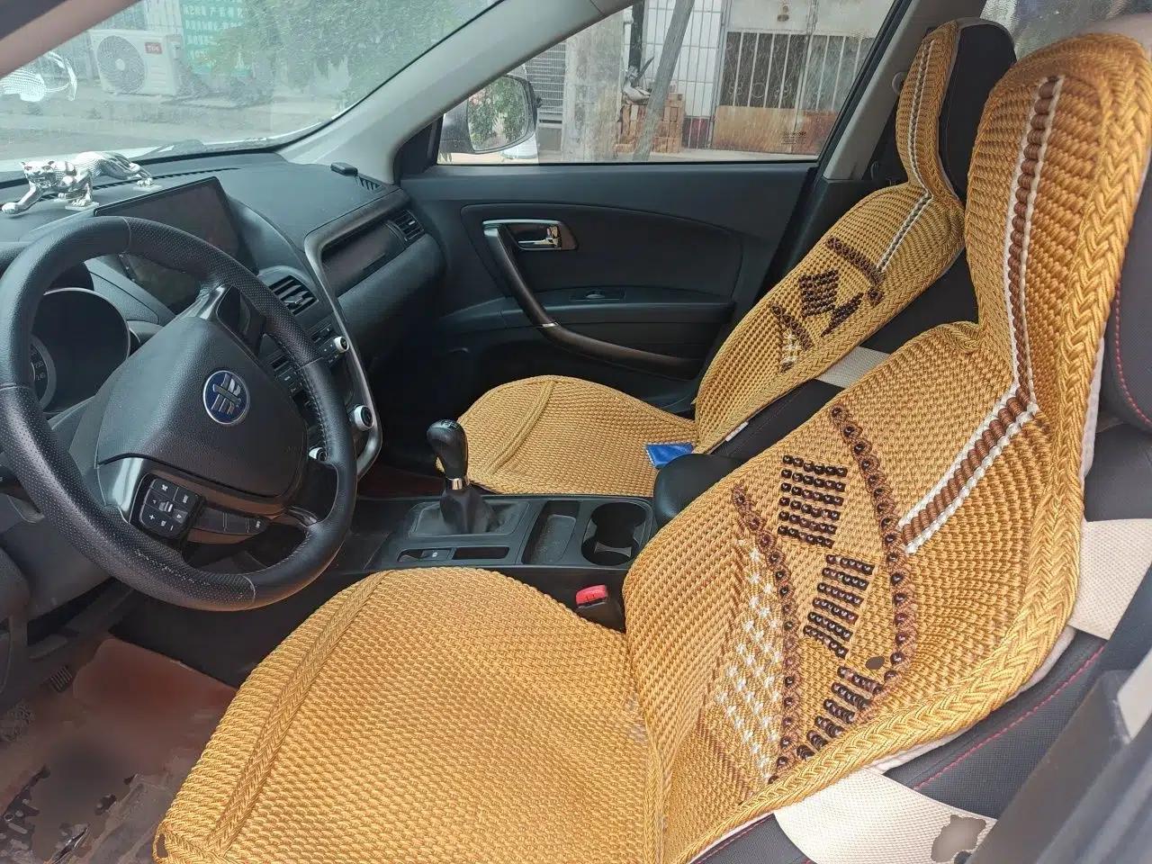 Bestune X80 2016 2.0L manual base trim — миниатюра 16