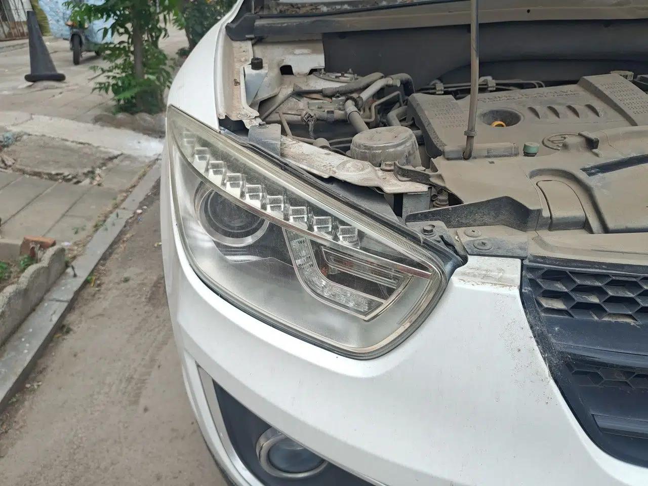 Bestune X80 2016 2.0L manual base trim — миниатюра 7