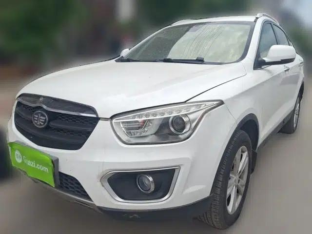 Bestune X80 2016 2.0L manual base trim