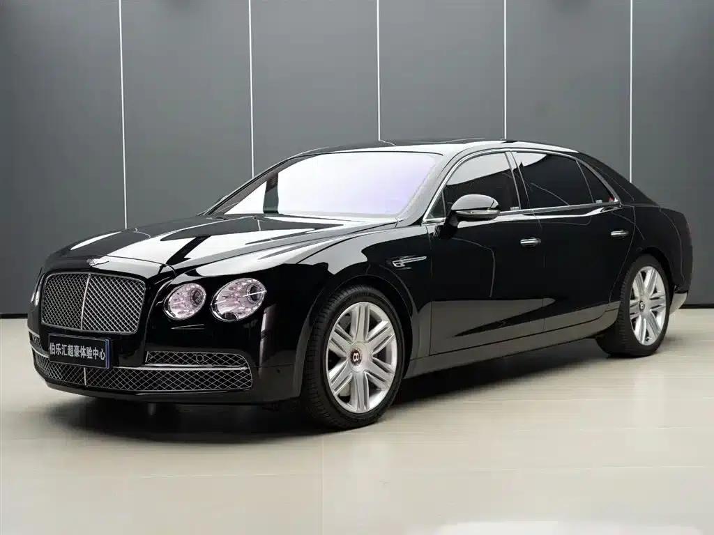 2017 Flying Spur 4.0T V8 Standard Edition — миниатюра 2