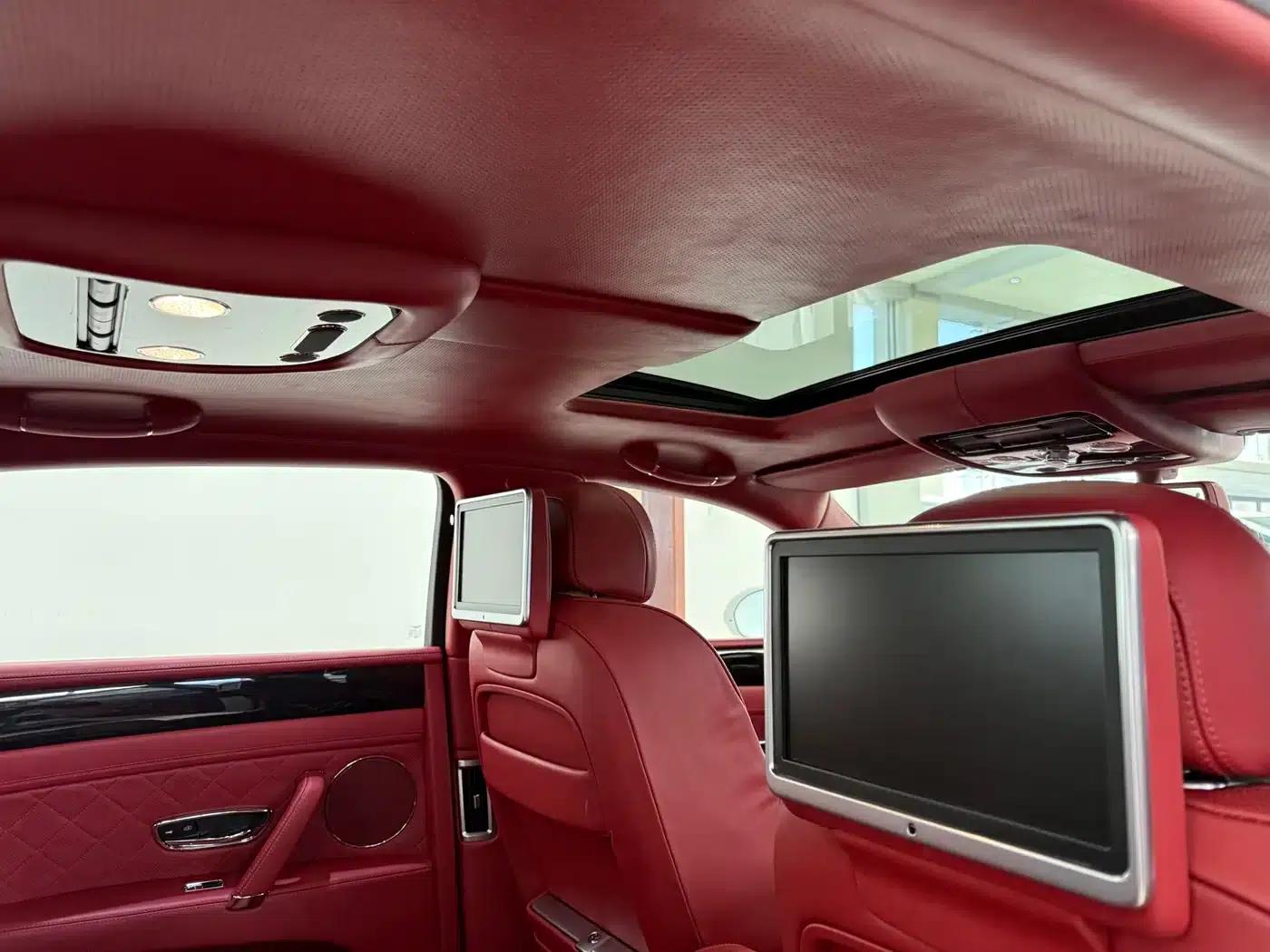 2016 Flying Spur 4.0T V8 Standard Edition — миниатюра 11