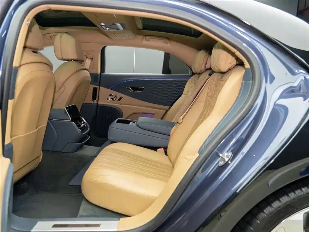 Flying Spur 2020 6.0T W12 Standard Edition — миниатюра 11