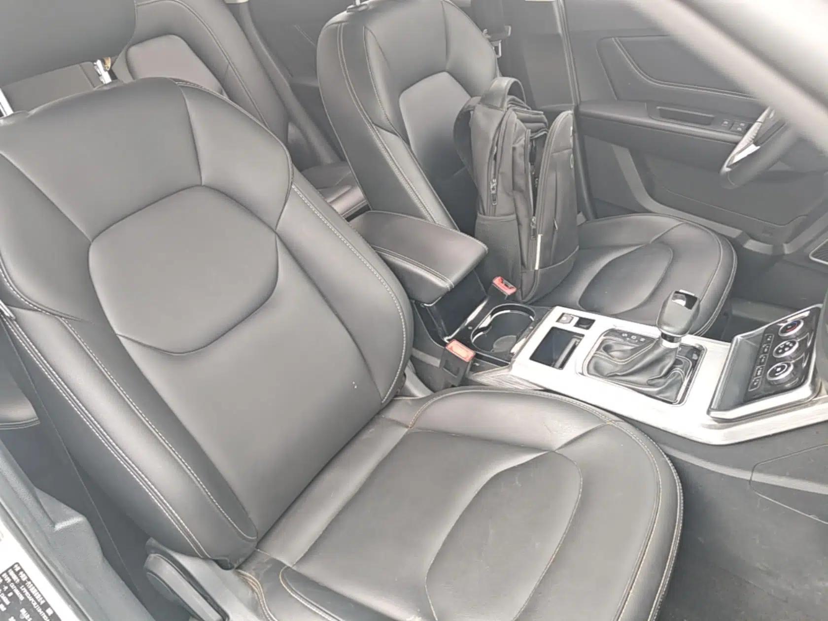 Bestune X40 2019 1.6L Automatic Luxury Version China V Emission Standard — миниатюра 23