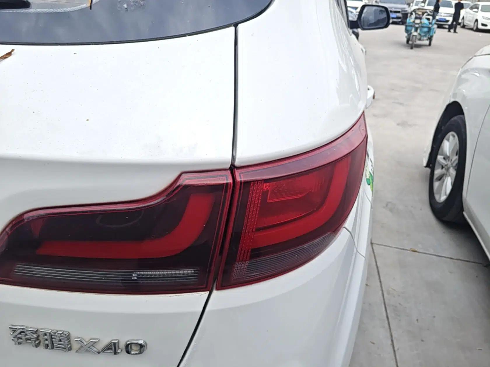 Bestune X40 2019 1.6L Automatic Luxury Version China V Emission Standard — миниатюра 7