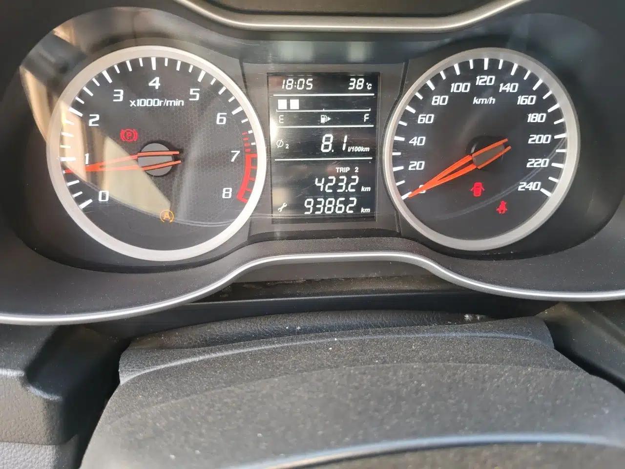 Bestune X40 2017 1.6L Manual Luxury Edition — миниатюра 13