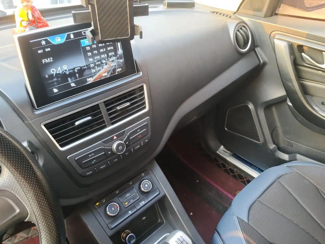 Bestune X40 2017 1.6L Manual Luxury Edition — миниатюра 14
