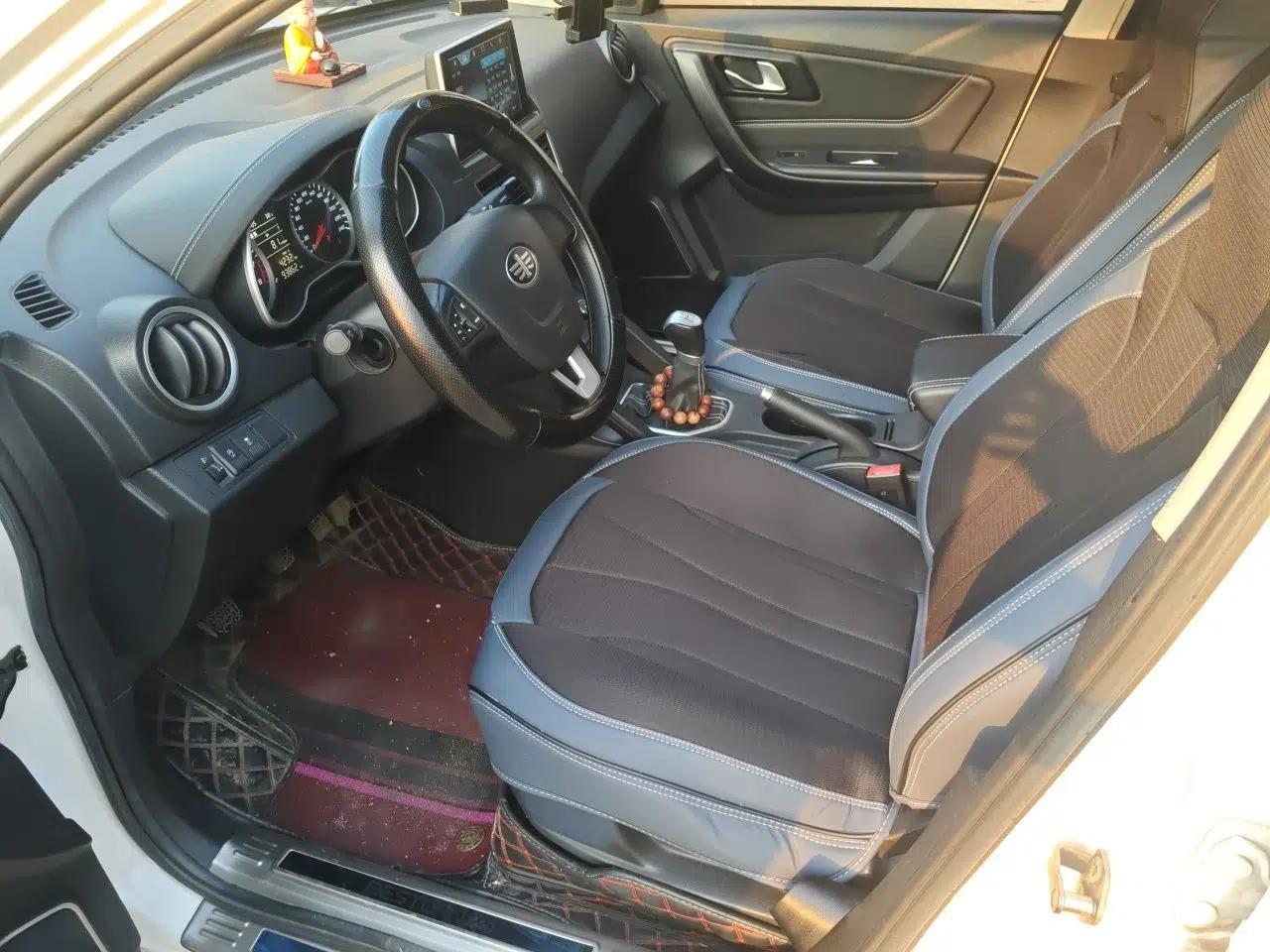 Bestune X40 2017 1.6L Manual Luxury Edition — миниатюра 16