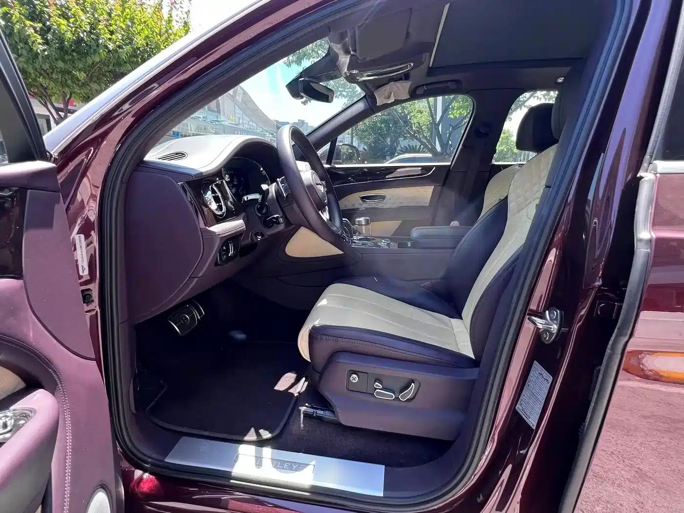 Bentayga 2021 4.0T V8 — миниатюра 8