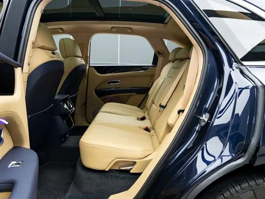 Bentayga 2024 4.0T V8 — миниатюра 12