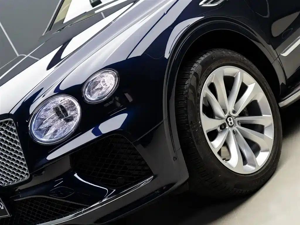 Bentayga 2024 4.0T V8 — миниатюра 3