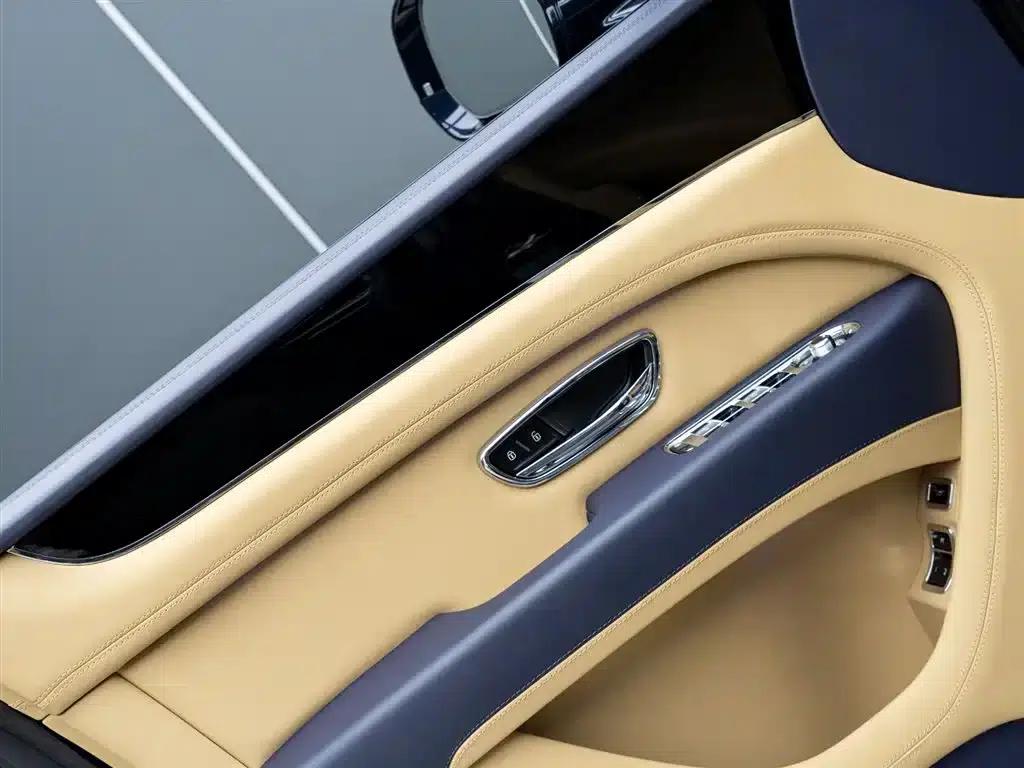 Bentayga 2024 4.0T V8 — миниатюра 8
