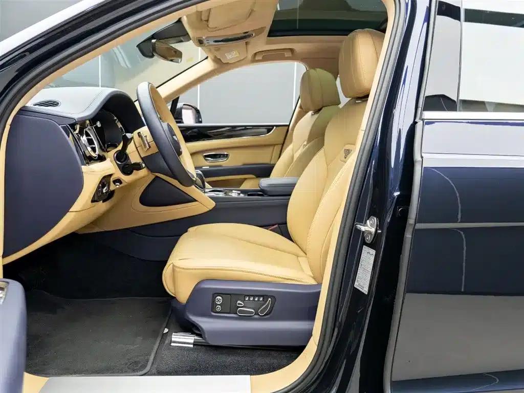 Bentayga 2024 4.0T V8 — миниатюра 9
