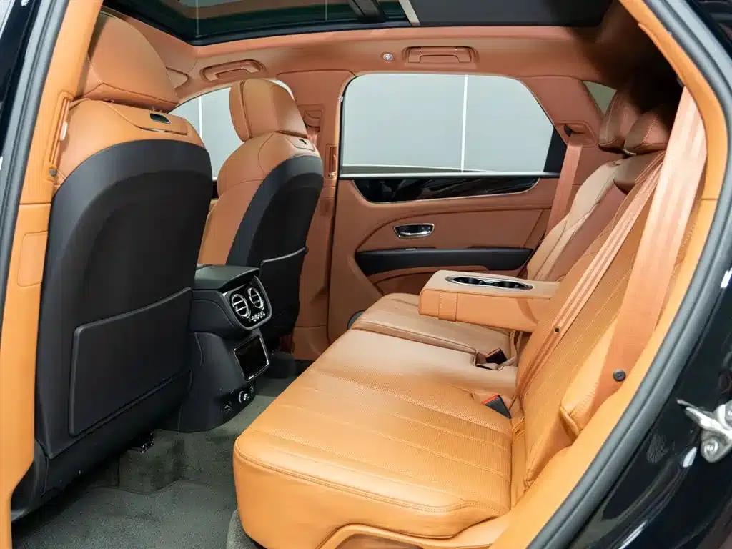 Bentayga 2022 4.0T V8 — миниатюра 12
