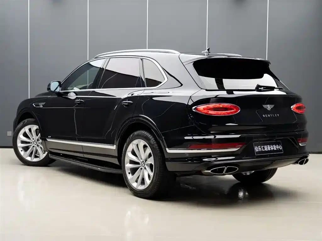 Bentayga 2022 4.0T V8 — миниатюра 4