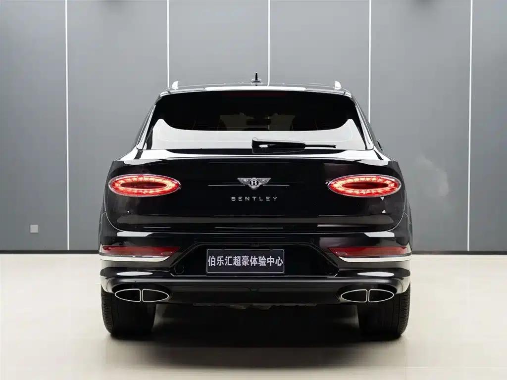 Bentayga 2022 4.0T V8 — миниатюра 6