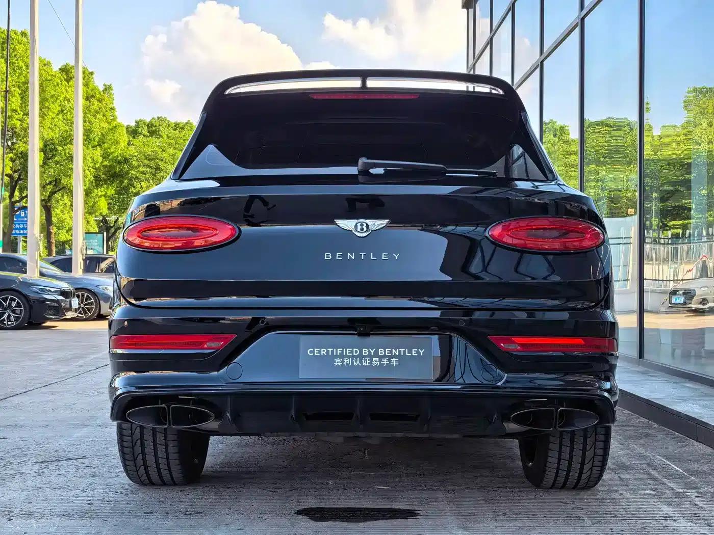 Bentayga 2022 4.0T V8 — миниатюра 4