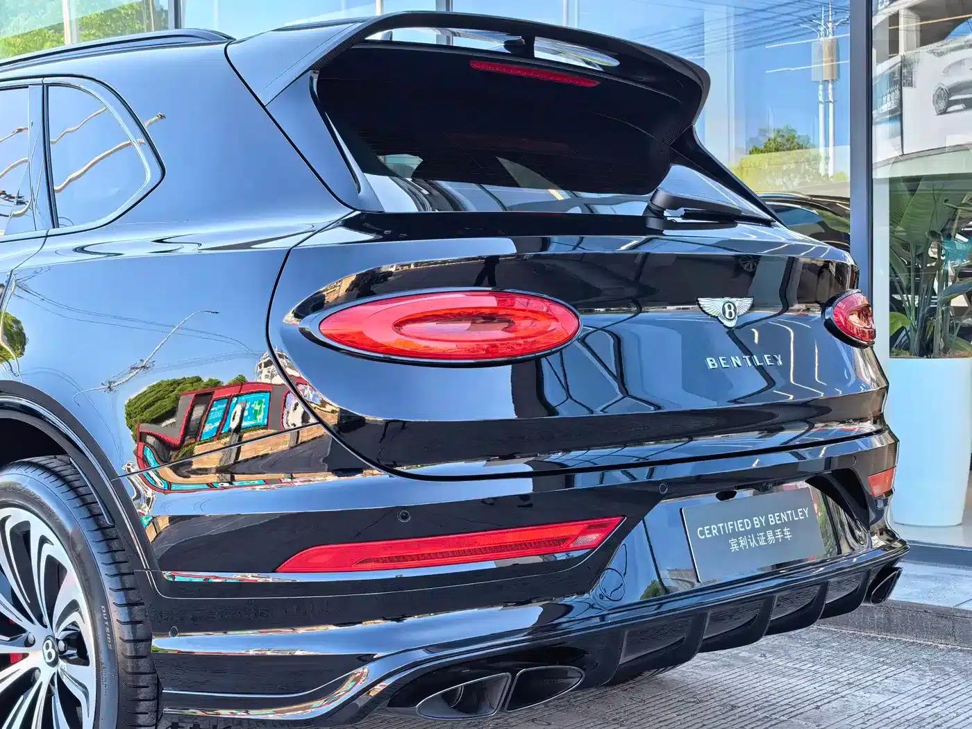Bentayga 2022 4.0T V8 — миниатюра 8