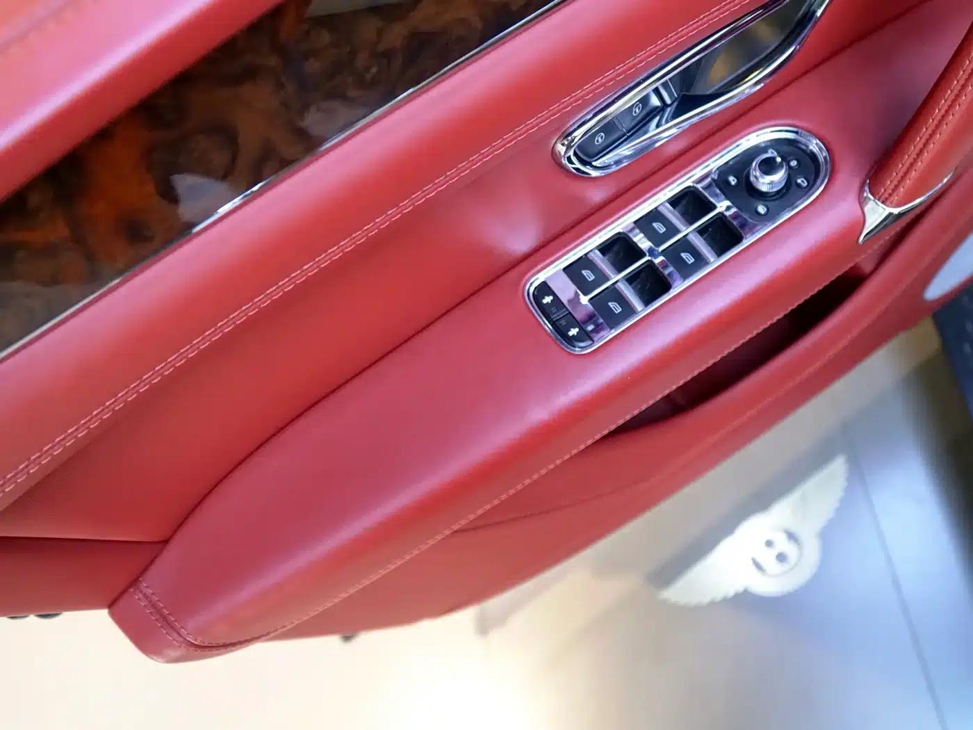 Bentayga 2017 6.0T Standard Edition — миниатюра 14