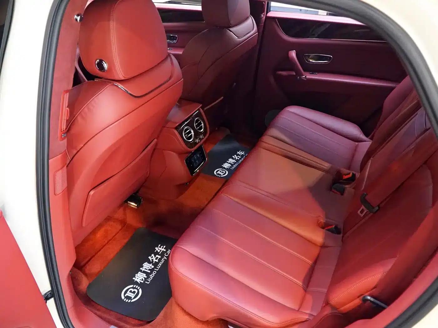 Bentayga 2017 6.0T Standard Edition — миниатюра 5