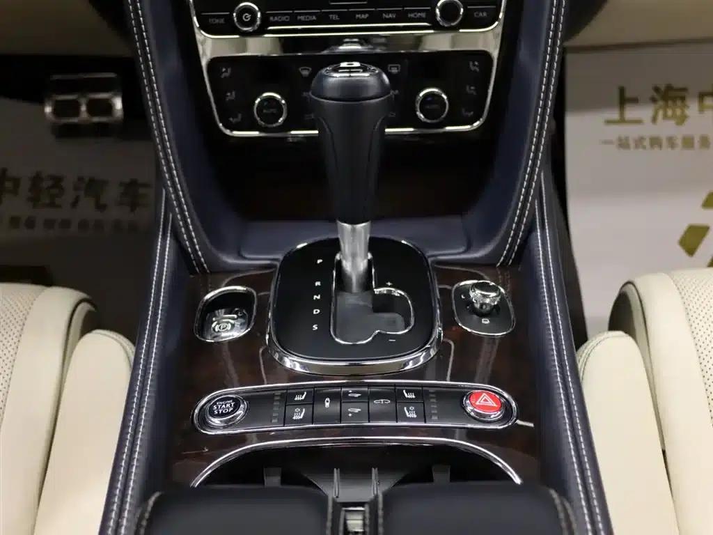 2015 Continental 6.0T GT W12 Standard Edition — миниатюра 17