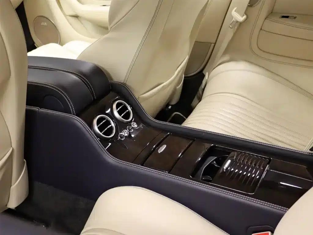 2015 Continental 6.0T GT W12 Standard Edition — миниатюра 21