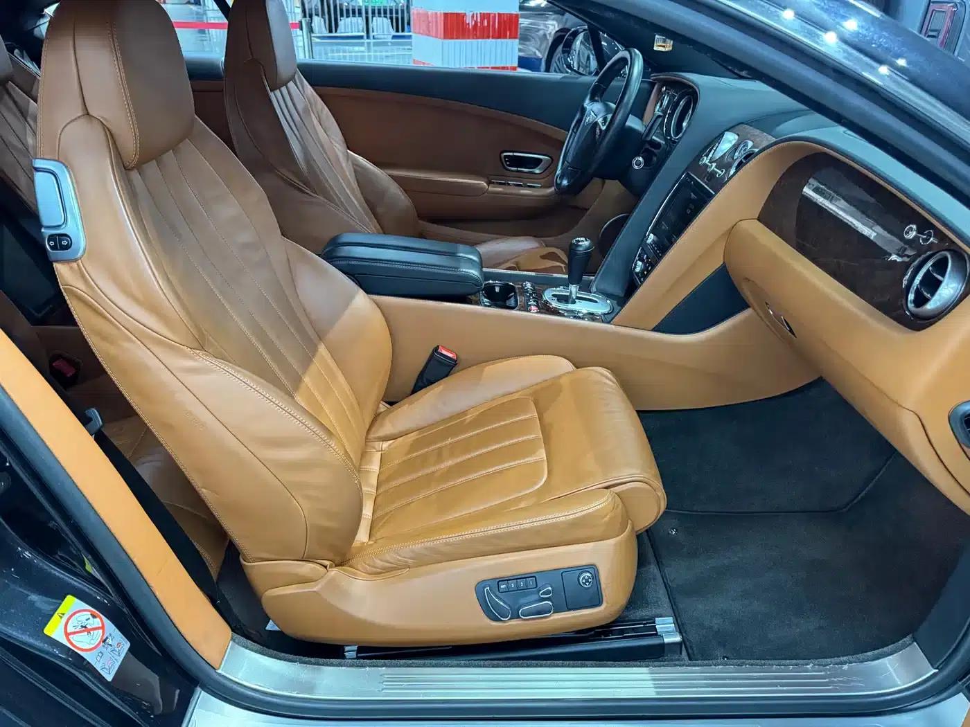 2012 Continental 6.0T GT W12 — миниатюра 16