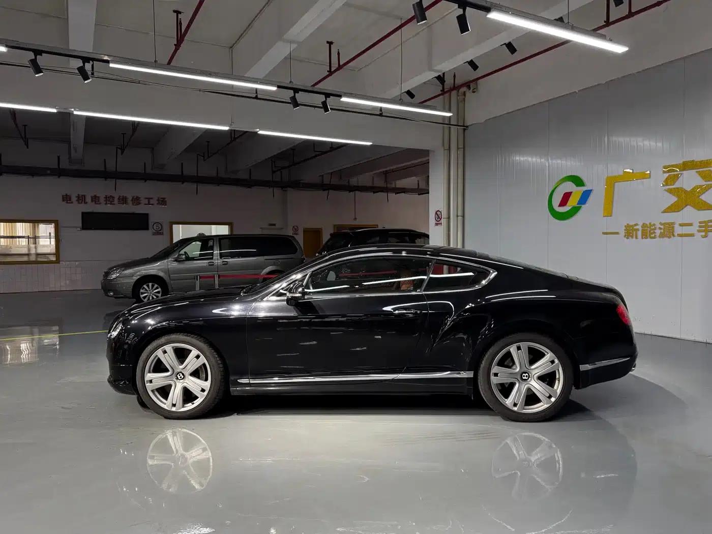 2012 Continental 6.0T GT W12 — миниатюра 3