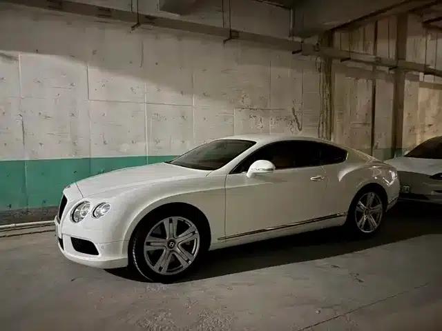 2012 Continental 4.0T GT V8