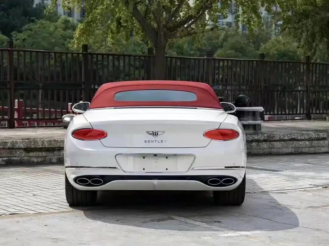 2019 Continental 6.0T GT W12 Convertible — миниатюра 9