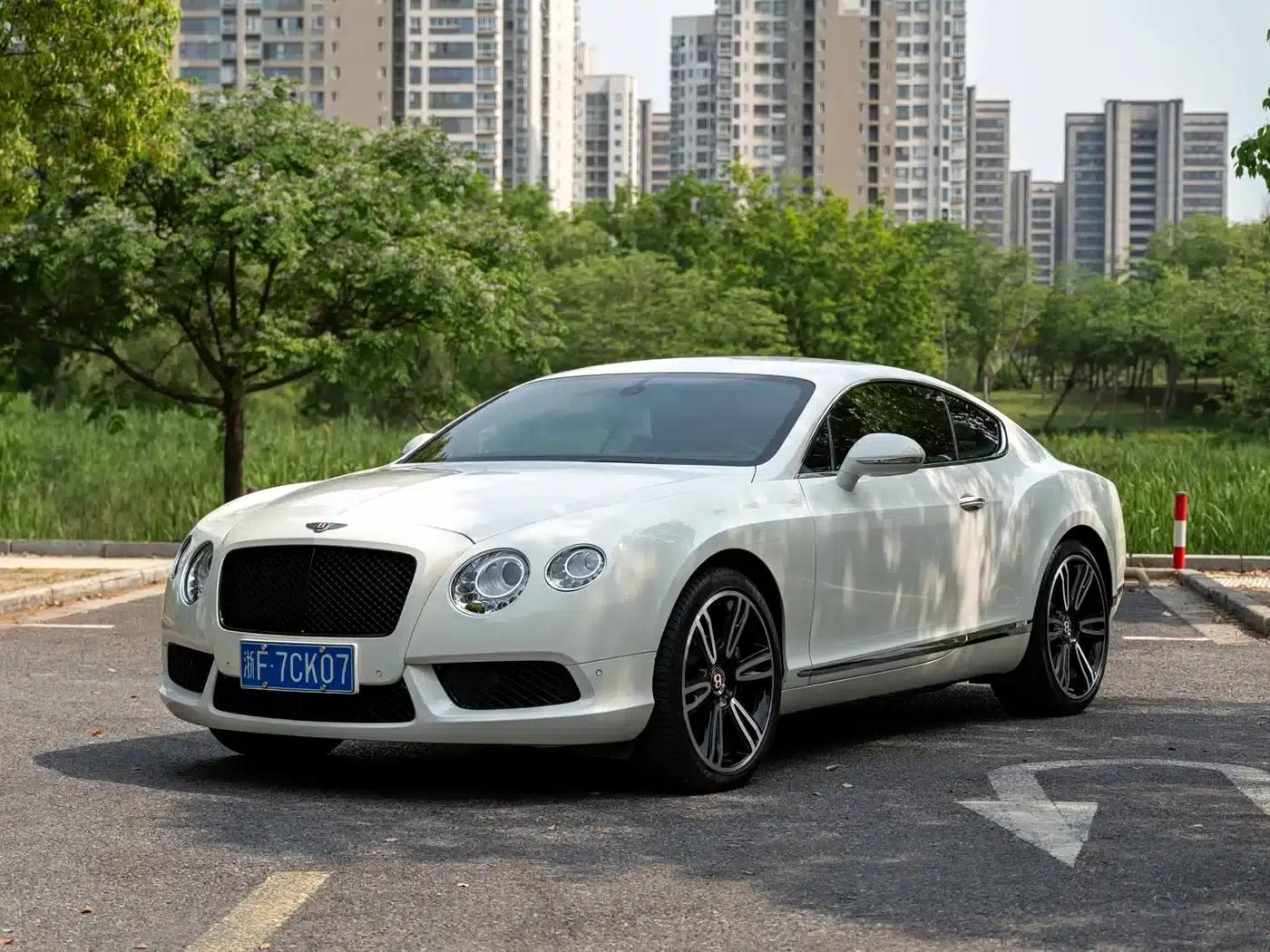 2012 Continental 4.0T GT V8 — миниатюра 1