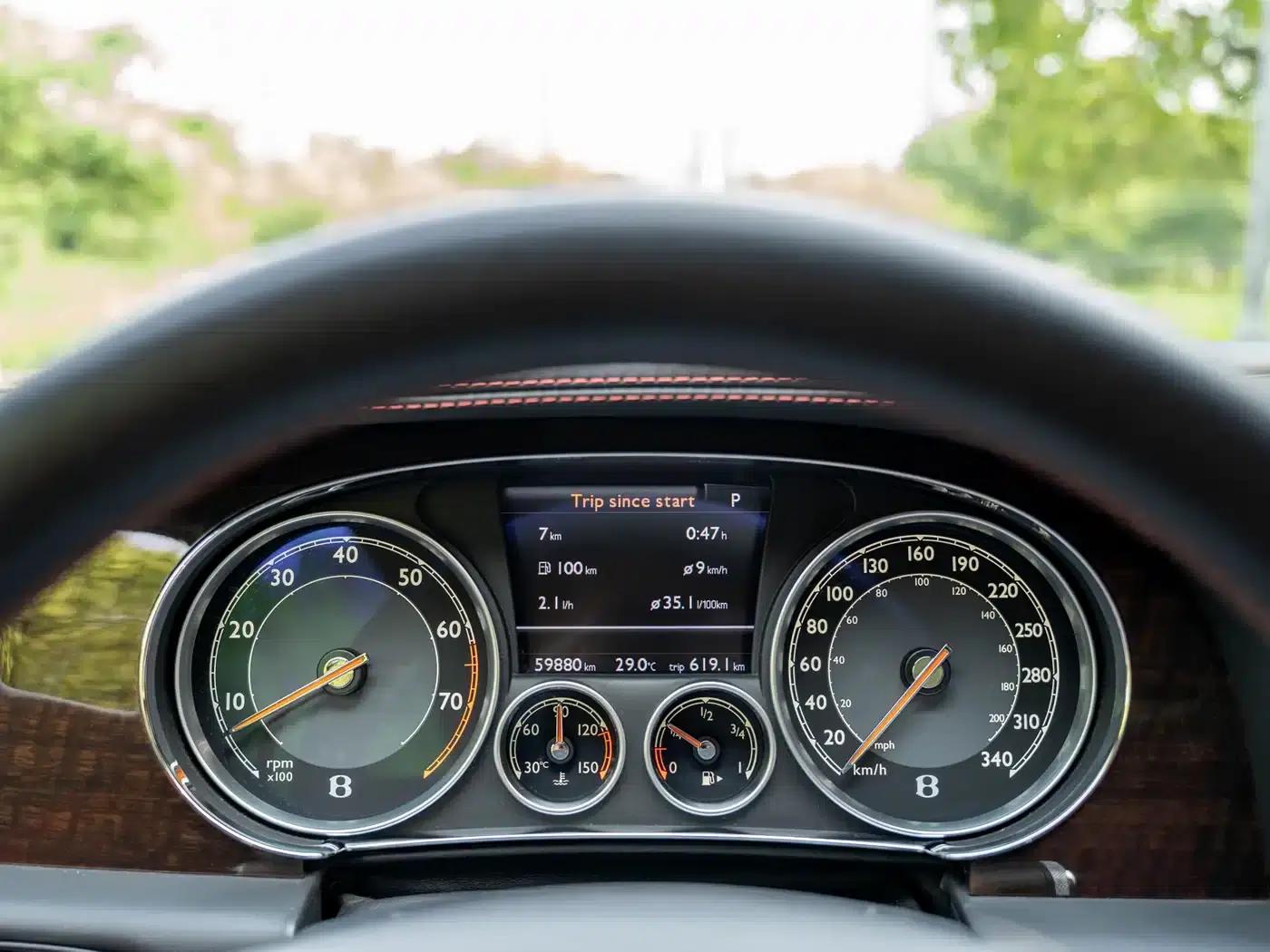 2012 Continental 4.0T GT V8 — миниатюра 25