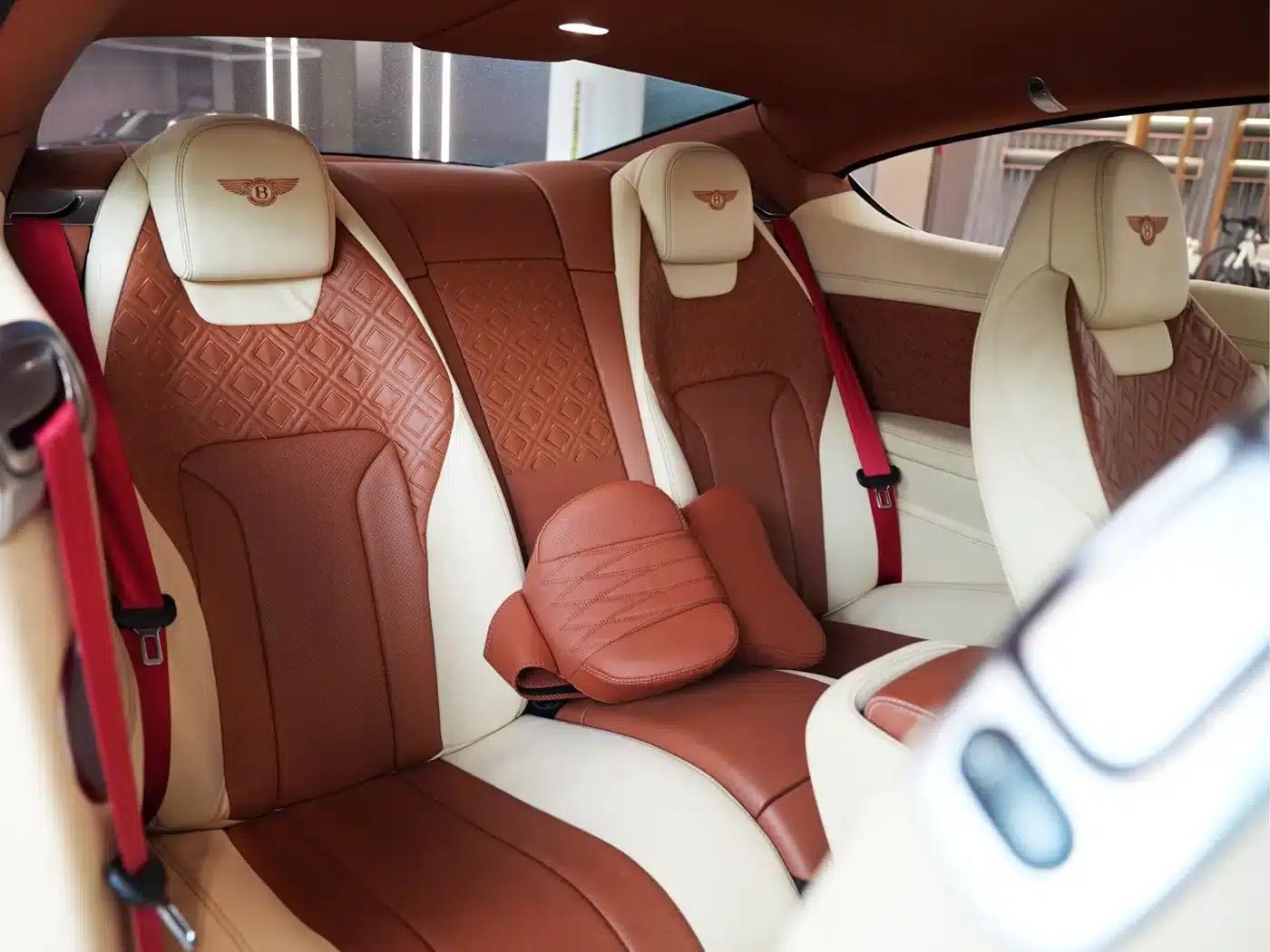 2017 Continental 4.0T GT V8 Standard Edition — миниатюра 11