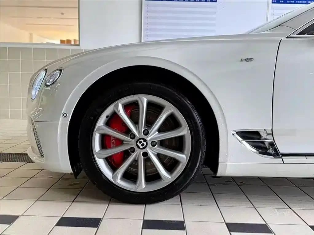 2020 Continental 4.0T GT V8 — миниатюра 4
