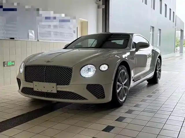 2020 Continental 4.0T GT V8