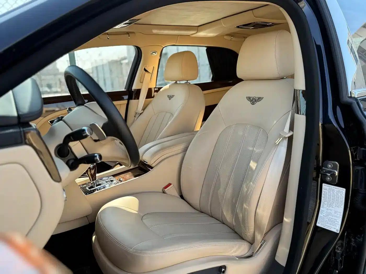 2013 Mulsanne 6.8T Mulliner Special Edition — миниатюра 12