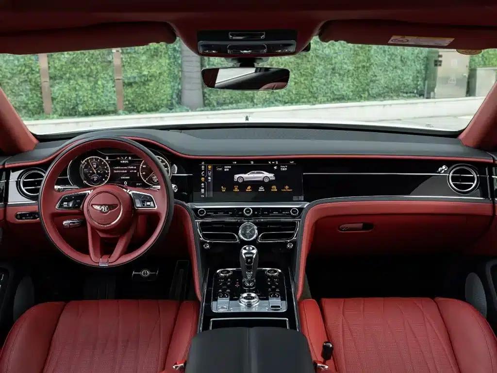 2022 Flying Spur Plug-in Hybrid 2.9T V6 — миниатюра 11