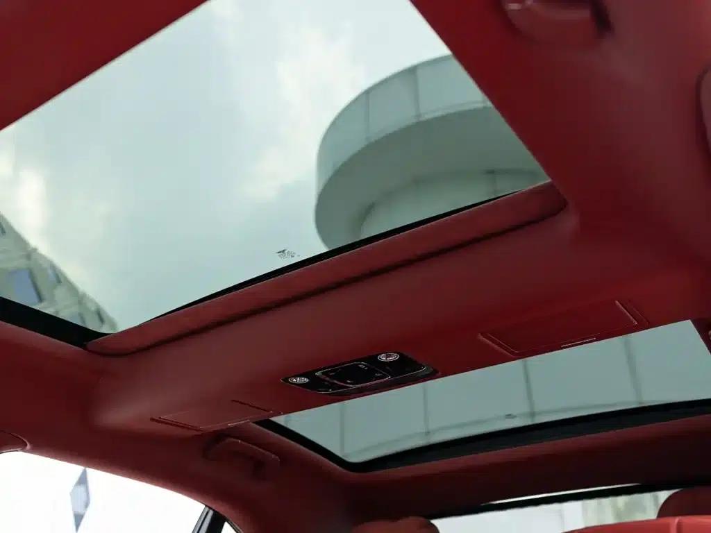 2022 Flying Spur Plug-in Hybrid 2.9T V6 — миниатюра 18