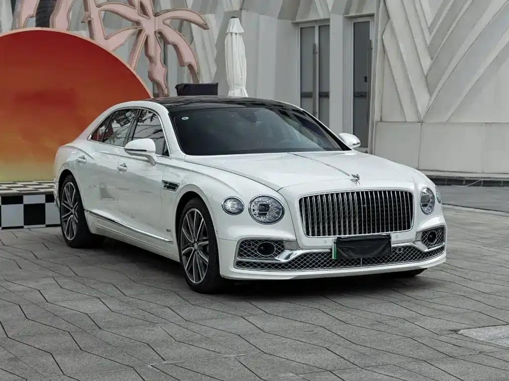 2022 Flying Spur Plug-in Hybrid 2.9T V6 — миниатюра 3