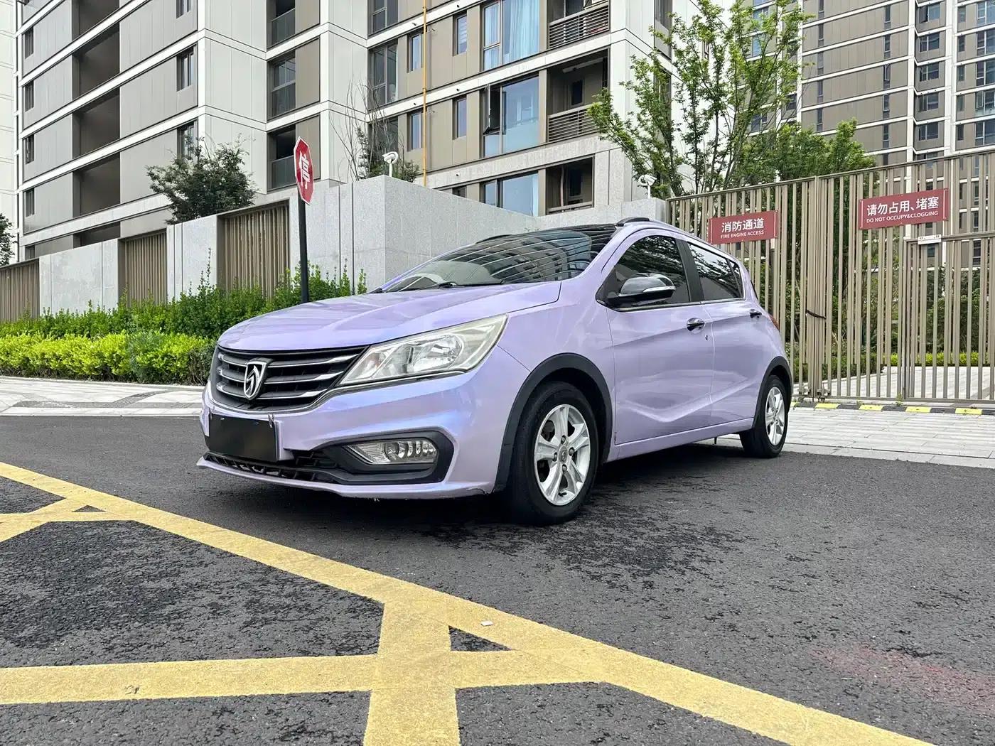 Baojun 310 2016 1.2L Manual Deluxe Edition — миниатюра 1