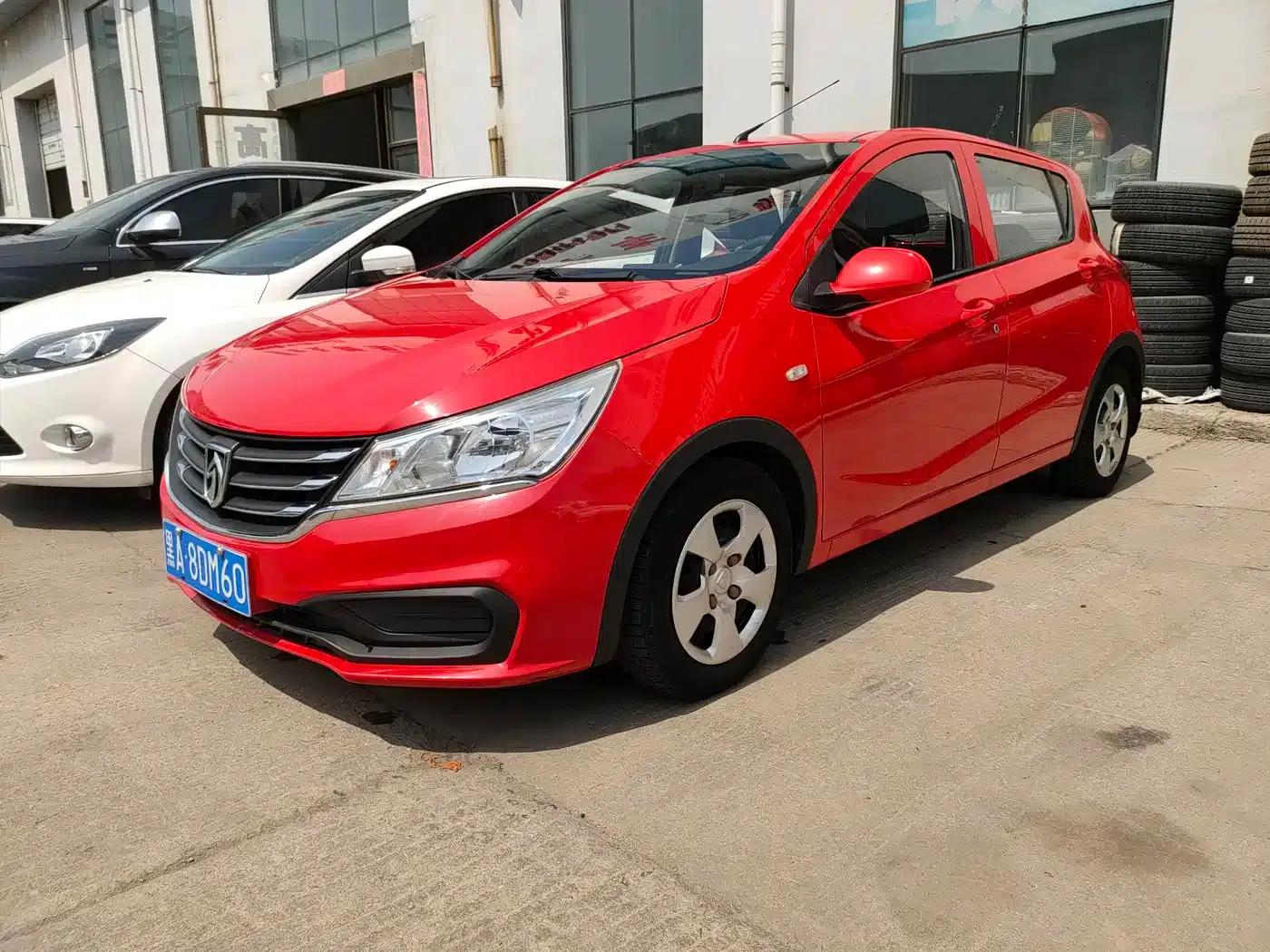 Baojun 310 2016 1.2L Manual Comfort Model — миниатюра 1