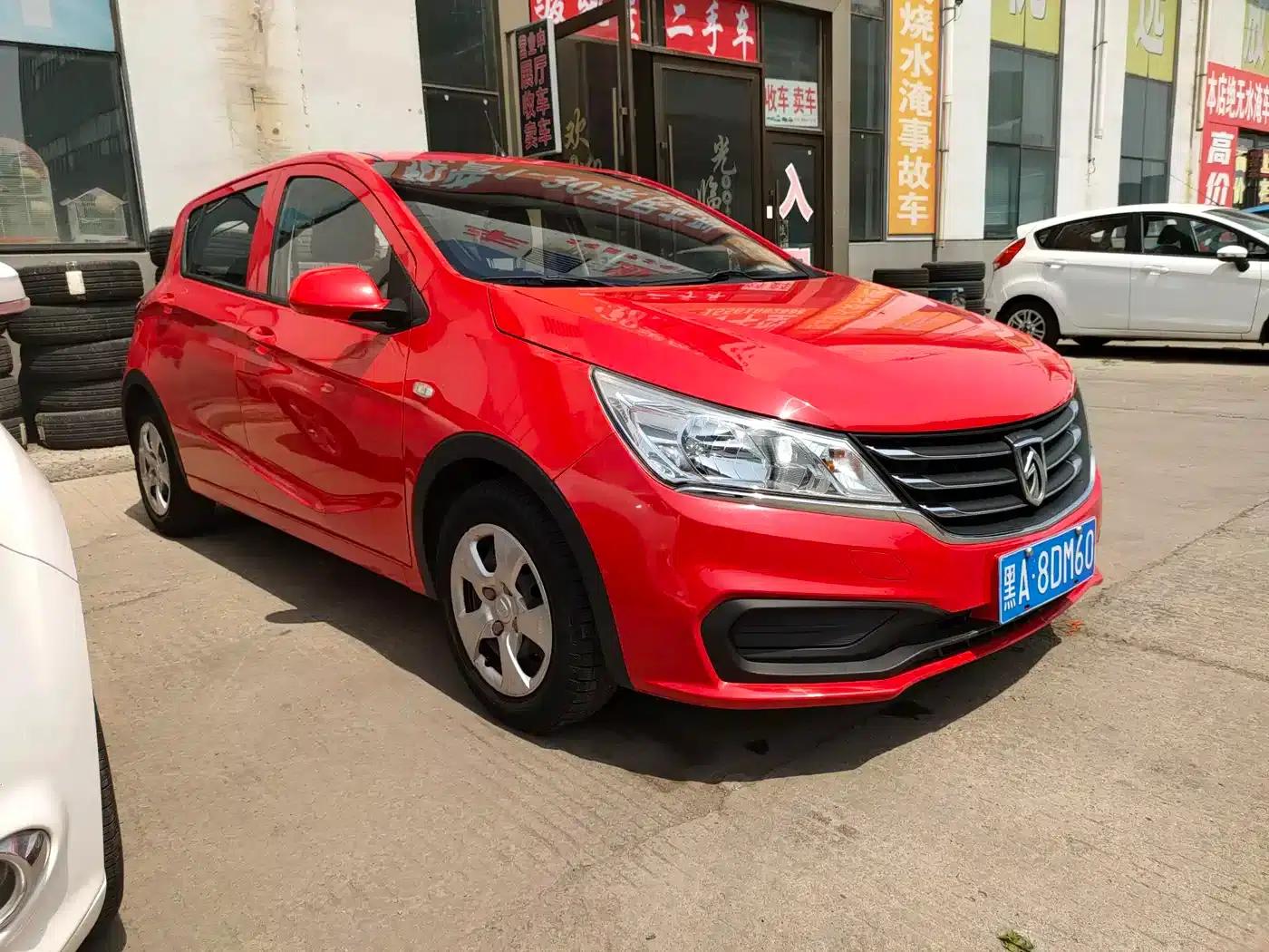 Baojun 310 2016 1.2L Manual Comfort Model — миниатюра 4