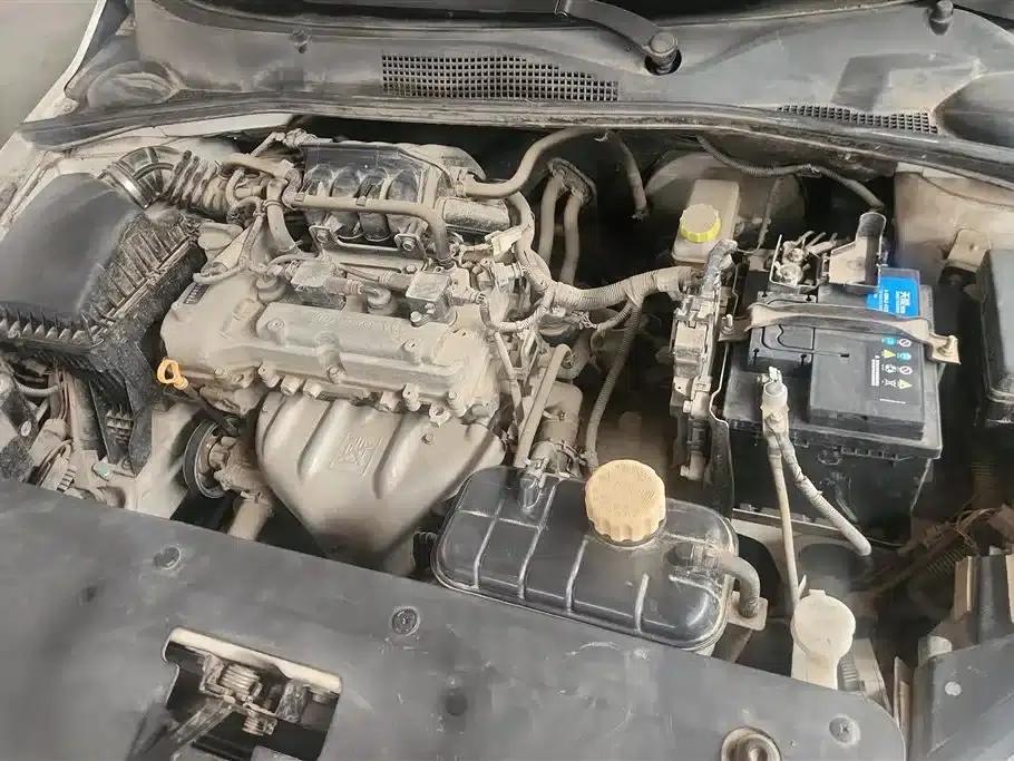 Baojun 310 2016 1.2L Manual Comfort Model — миниатюра 10