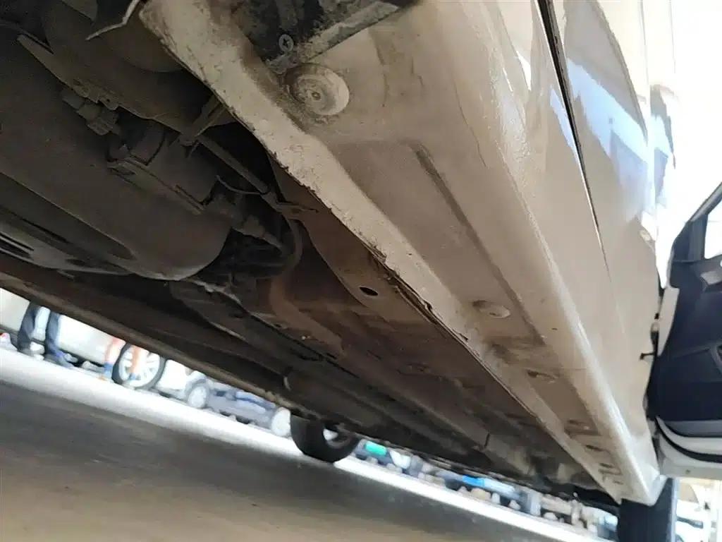 Baojun 310 2016 1.2L Manual Deluxe Edition — миниатюра 21