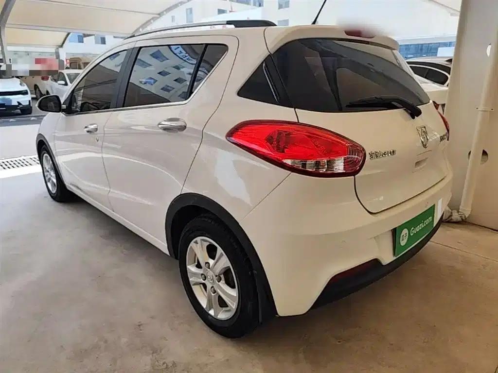 Baojun 310 2016 1.2L Manual Deluxe Edition — миниатюра 5
