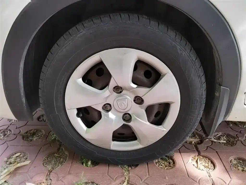 Baojun 310 2016 1.2L Manual Value Edition — миниатюра 23