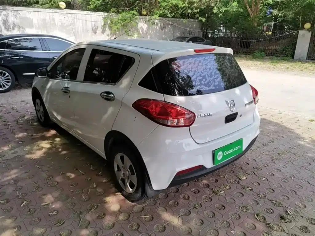 Baojun 310 2016 1.2L Manual Value Edition — миниатюра 5