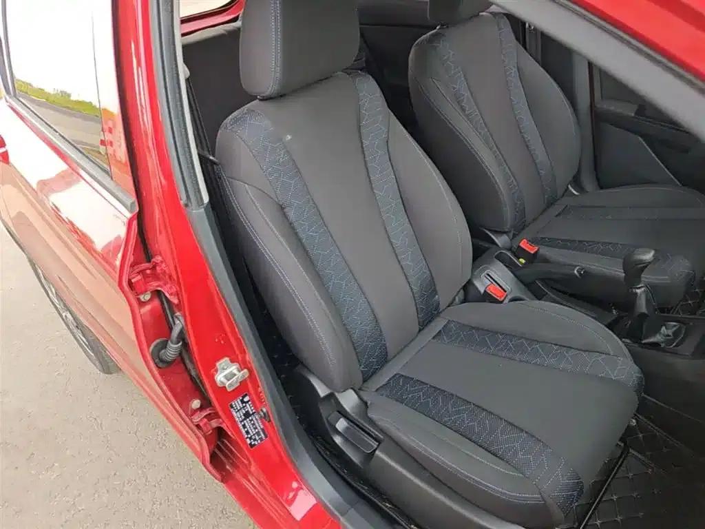 Baojun 310 2020 1.2L Manual Comfort Model — миниатюра 20